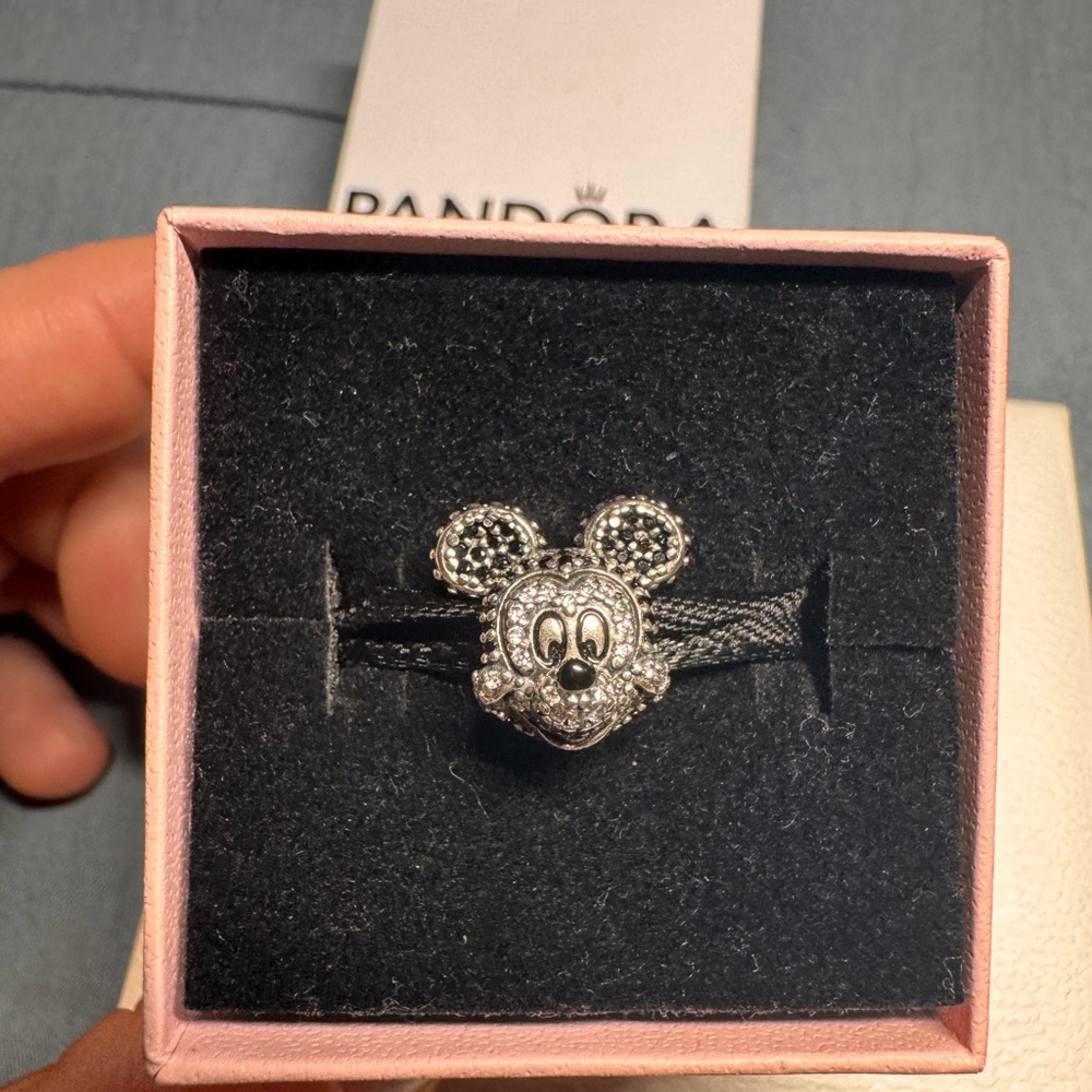 Retired authentic Disney Pandora - Mickey Mouse pave - LTD
